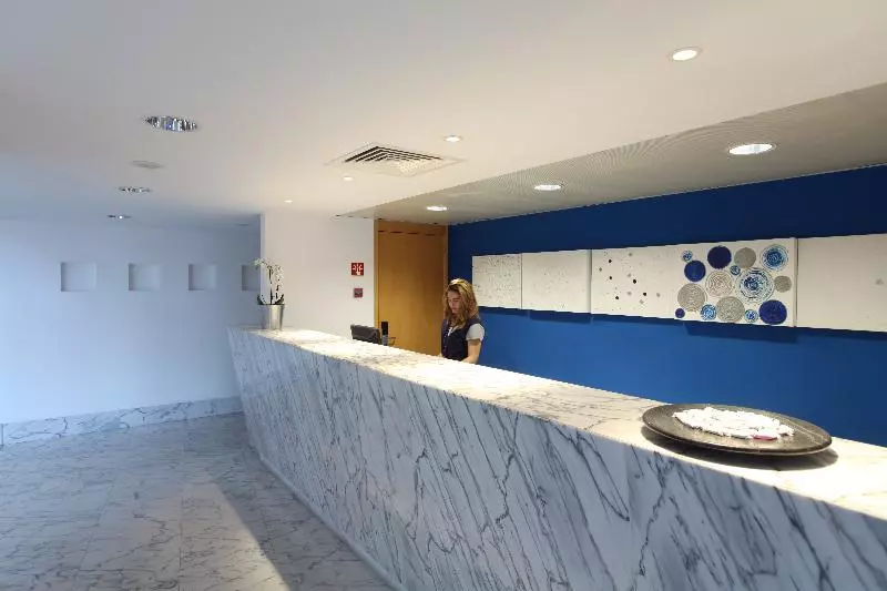 Marina Club Lagos Resort