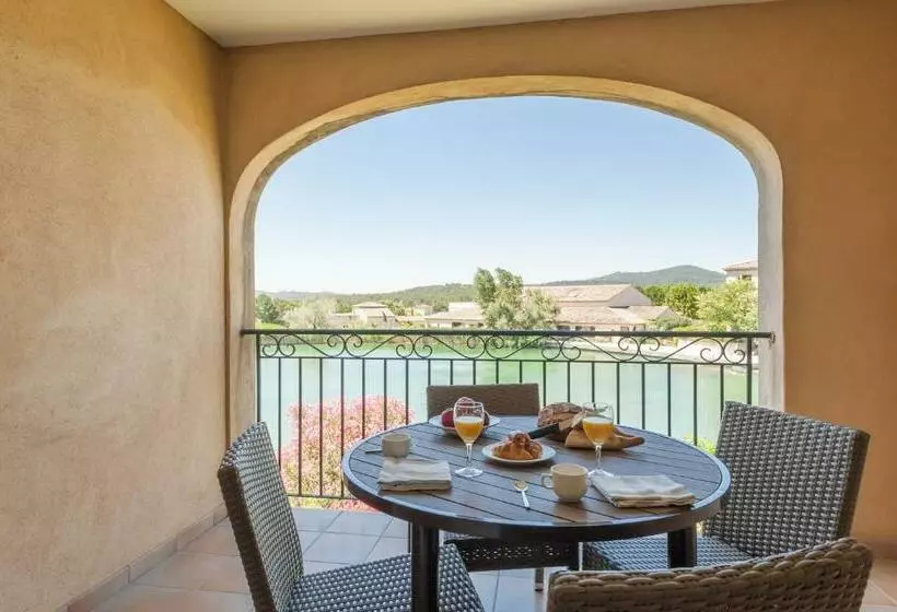 Village Pierre & Vacances Pont Royal En Provence