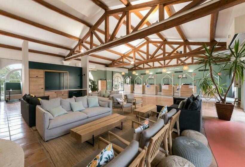 Village Pierre & Vacances Pont Royal En Provence