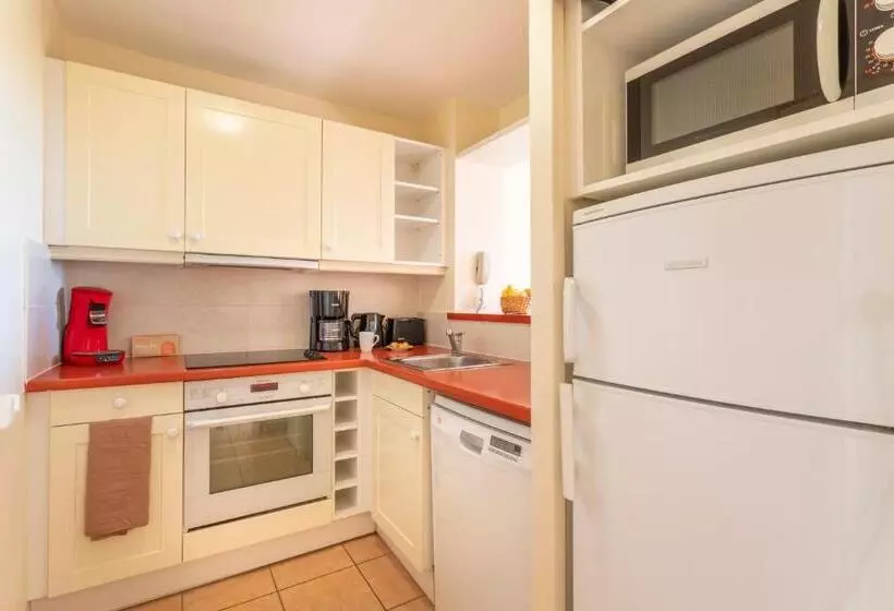 Village Pierre & Vacances Pont Royal En Provence