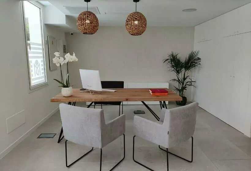 Aparthotel Marina Drach