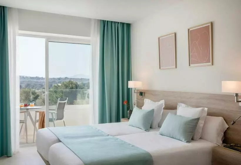 Aparthotel Marina Drach