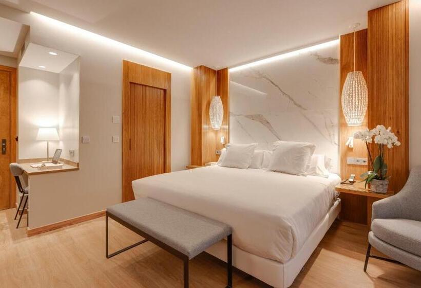 هتل Boutique Mirlo Barcelona