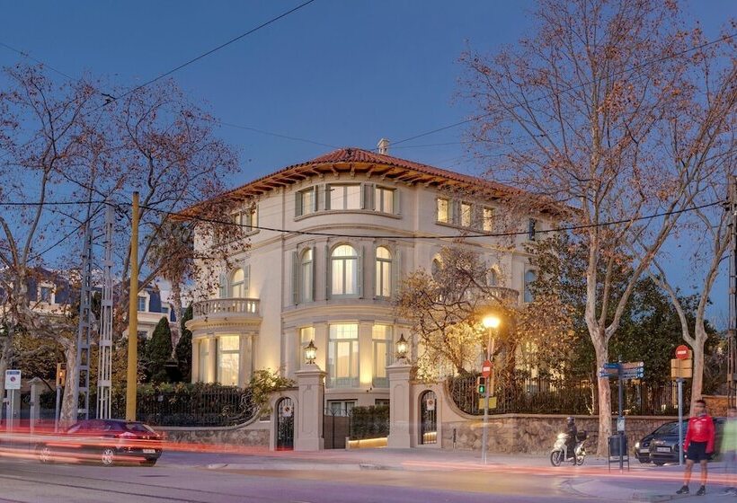 هتل Boutique Mirlo Barcelona