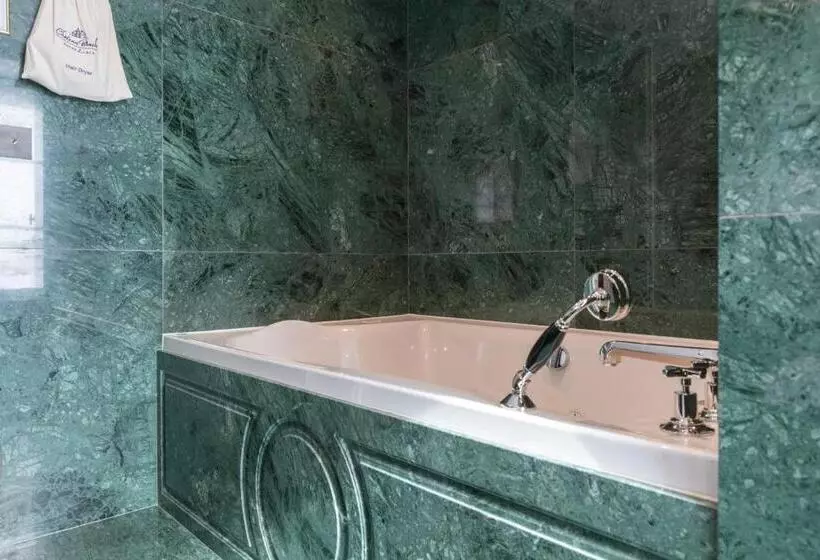 ホテル Château Brachet