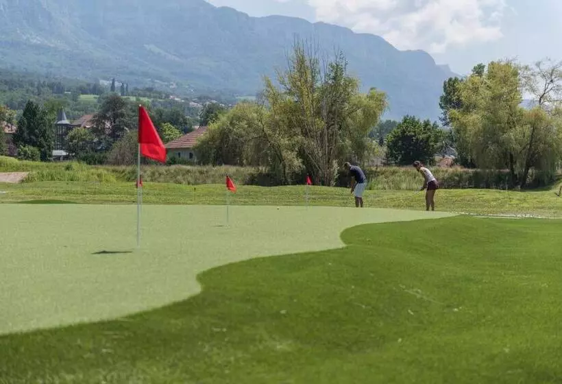 ホテル Château Brachet