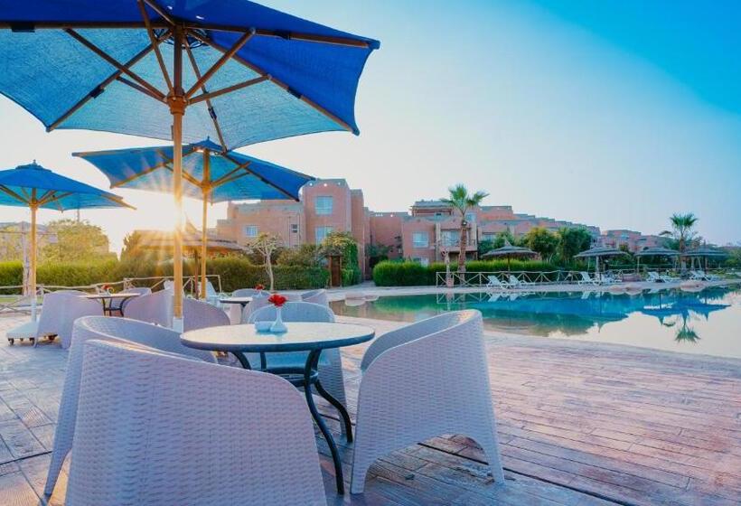 هتل Marina Wadi Degla