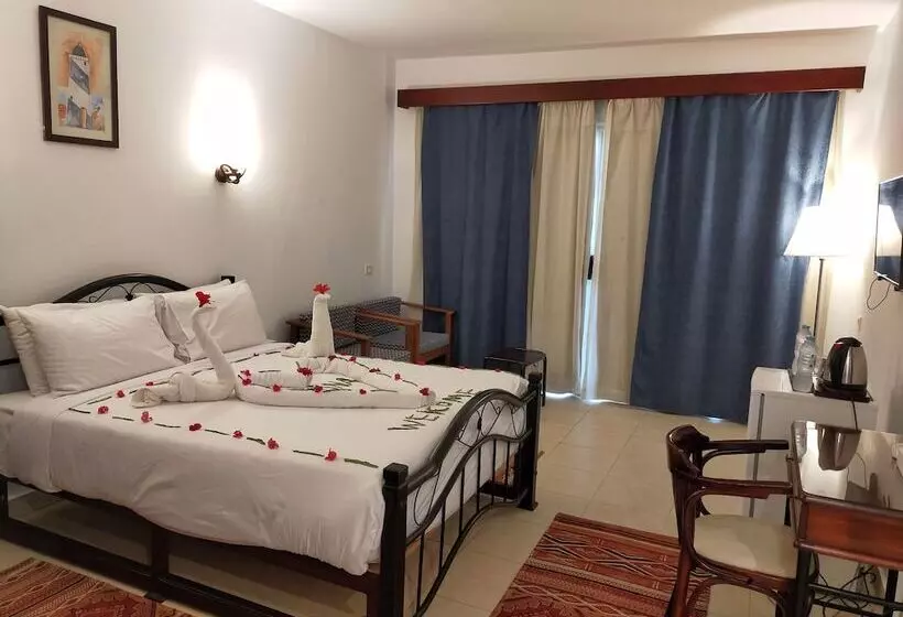 هتل Marina Wadi Degla