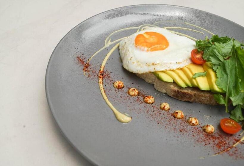 هتل Marquee Medellín