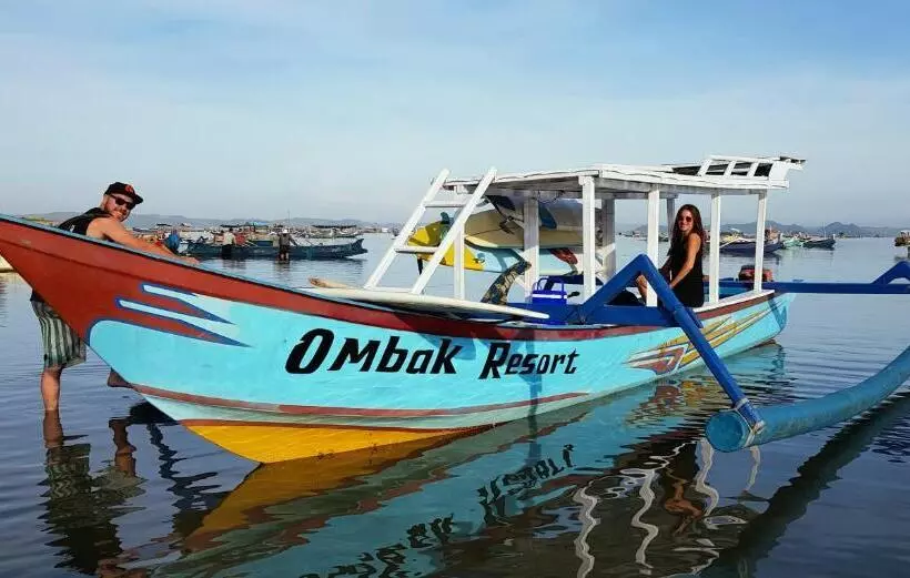 ホテル Ombak Resort At Ekas , A Luxury Surf And Kite Surf Destination