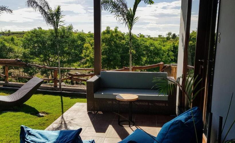 Szálloda Ombak Resort At Ekas , A Luxury Surf And Kite Surf Destination