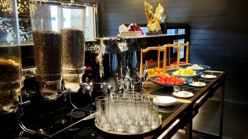 Hotel Ramada By Wyndham Huangshan North