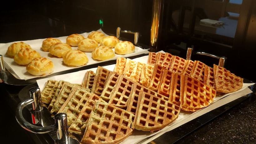 Hotel Ramada By Wyndham Huangshan North