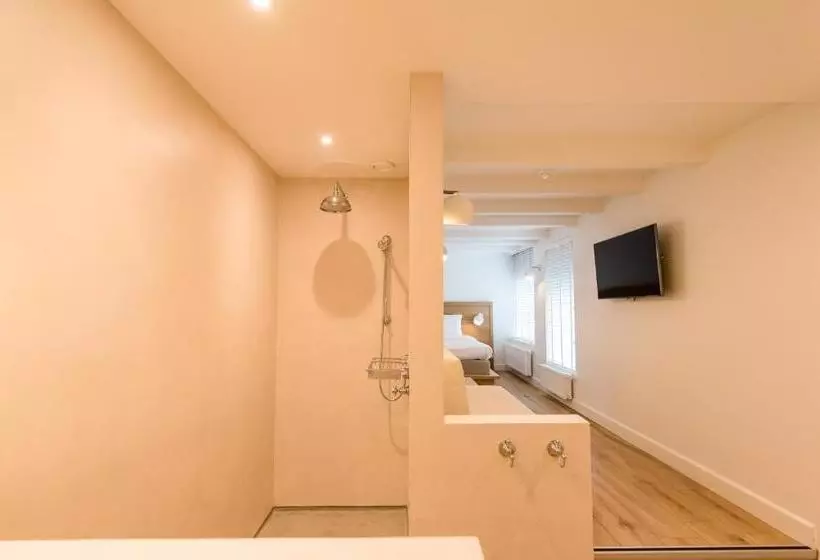 Fietshotel Zee Van Tijd Holwerd