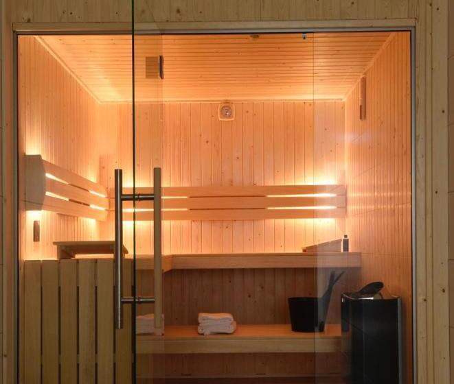 Fietshotel Zee Van Tijd Holwerd