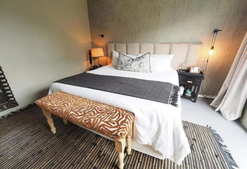 ペンション Fever Tree Guesthouse