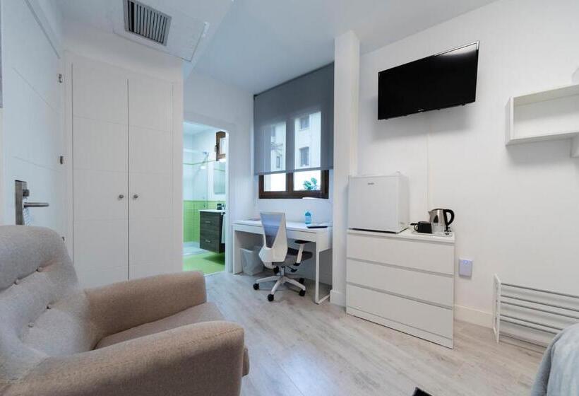 膳宿费 Vizcainos Home Away