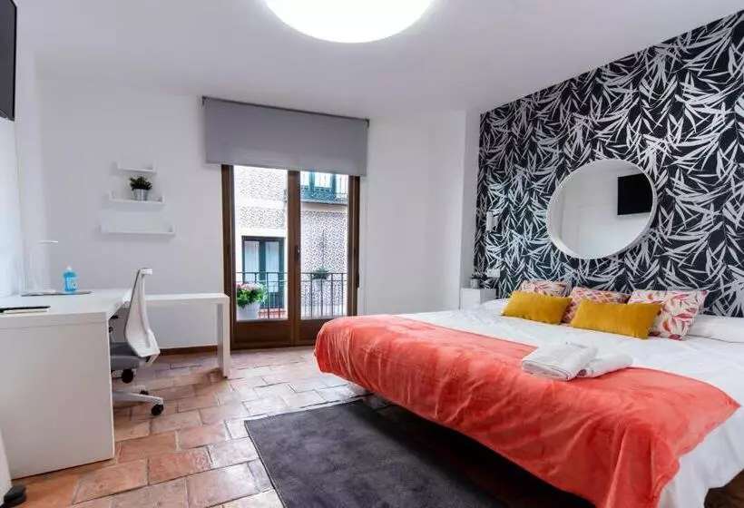 پانسیون Vizcainos Home Away