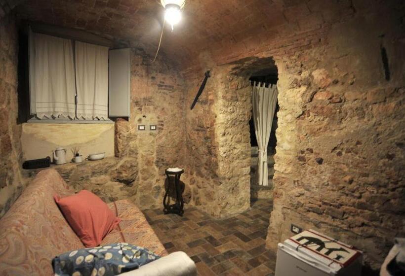 هتل Agriturismo La Contessa