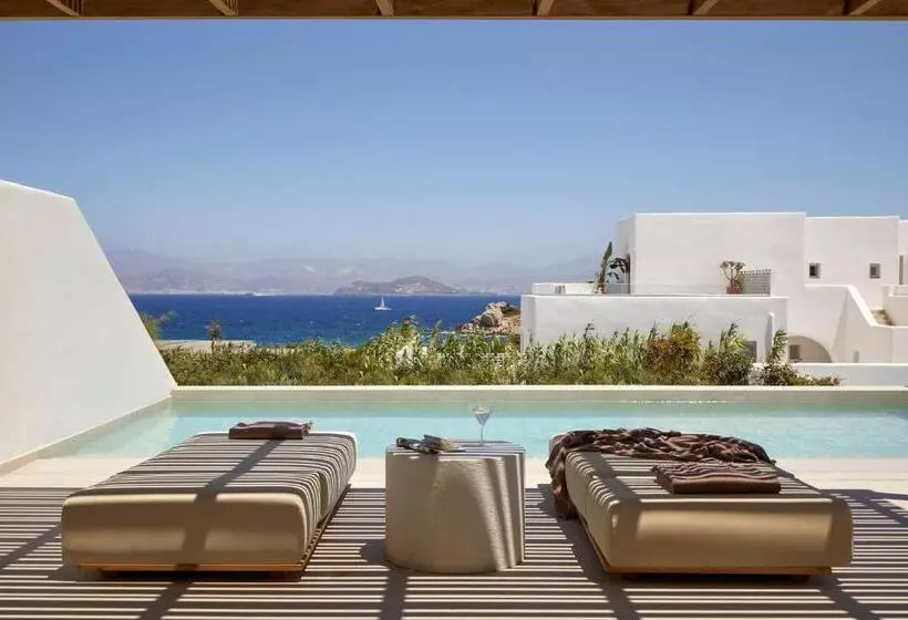 Parocks Luxury Hotel & Spa