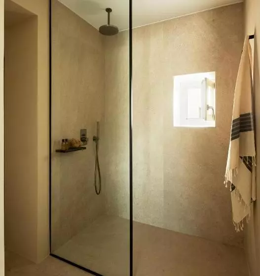 Parocks Luxury Hotel & Spa