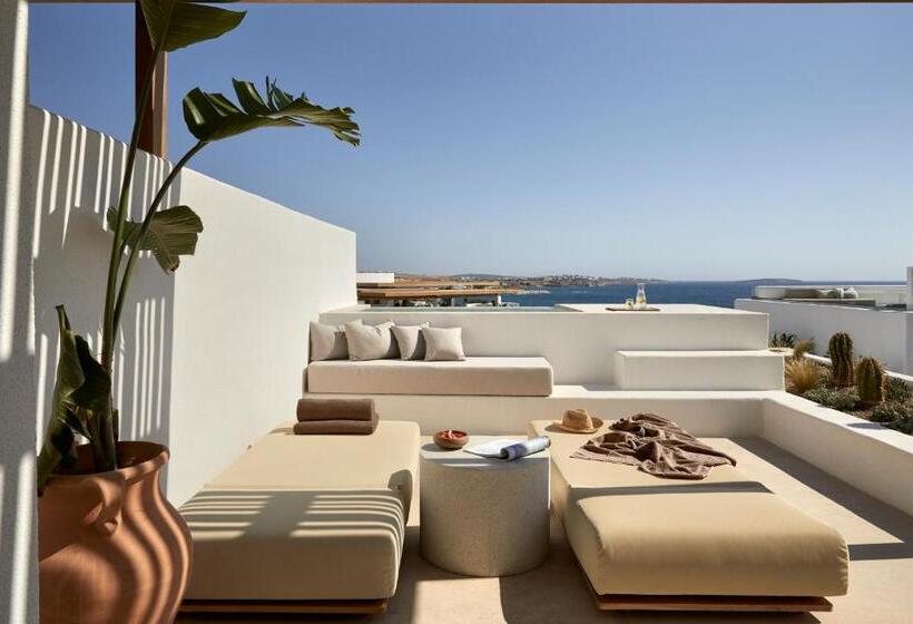 Parocks Luxury Hotel & Spa