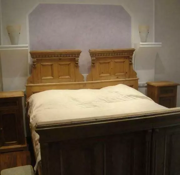 Sághegy Fogadó és Panzió