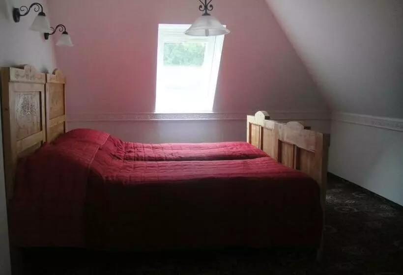 Sághegy Fogadó és Panzió