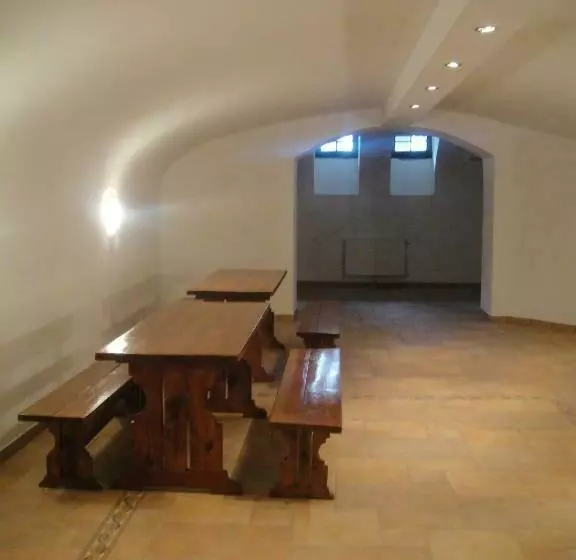 Sághegy Fogadó és Panzió