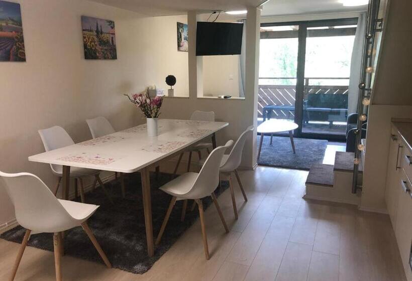 Beachfront Studio Apartman