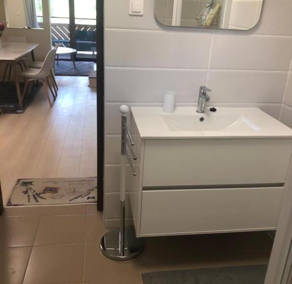 Beachfront Studio Apartman