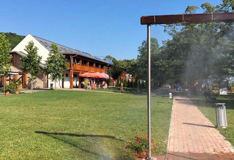 Beachfront Studio Apartman