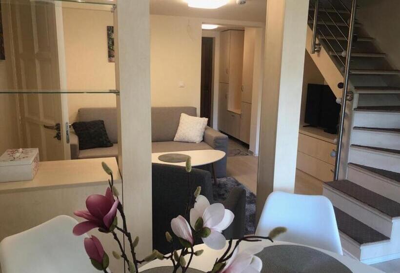 Beachfront Studio Apartman