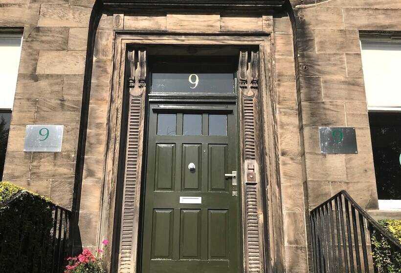 Ashtree House Hotel, Glasgow Airport & Paisley