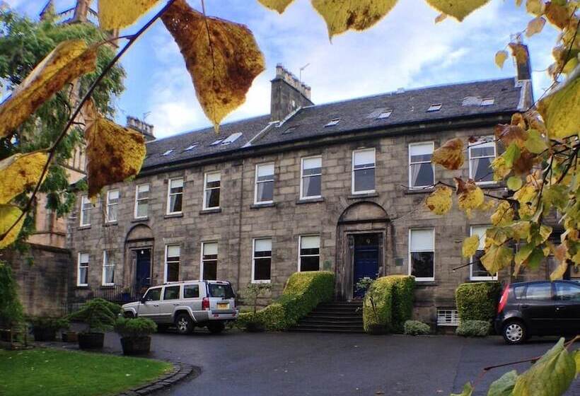 Ashtree House Hotel, Glasgow Airport & Paisley