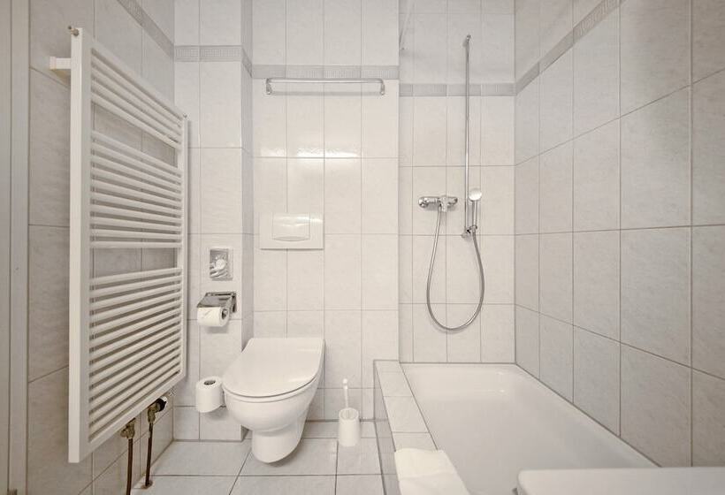 فندق Aarehof Swiss Quality