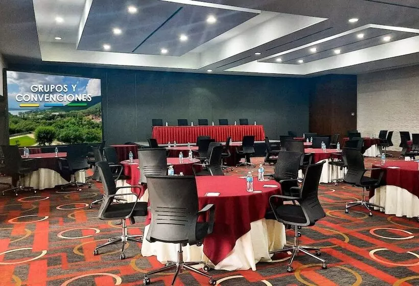 ホテル Bahia Escondida