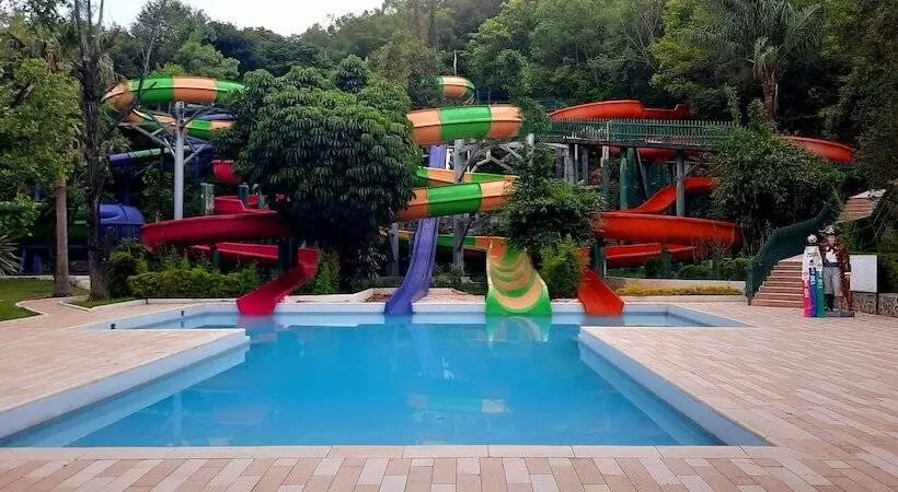 ホテル Bahia Escondida