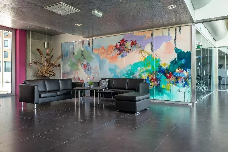 Отель Cabinn Metro