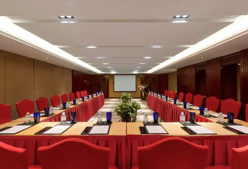 Отель Crowne Plaza Beijing Zhongguancun, An Ihg