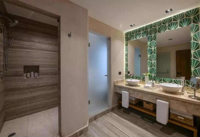 호텔 El Dorado Maroma Catamarán, Cenote & More Inclusive