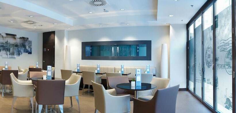 בית מלון כפרי Exe Budapest Center