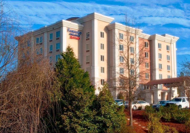 בית מלון כפרי Fairfield Inn And Suites By Marriott Durham Southpoint