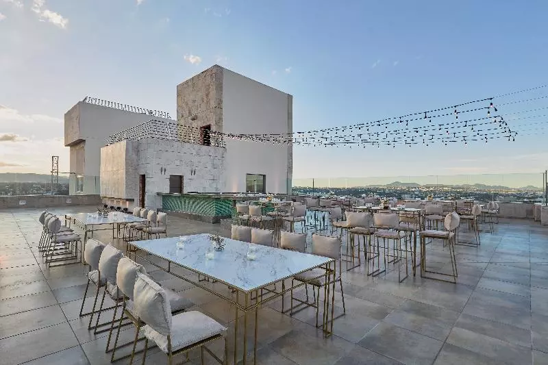 ホテル Grand Fiesta Americana Guadalajara Country Club