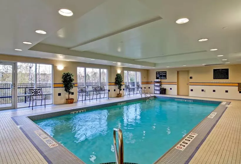 ホテル Hampton Inn By Hilton Sudbury