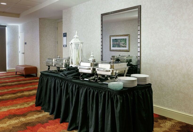 فندق Hilton Garden Inn Omaha West
