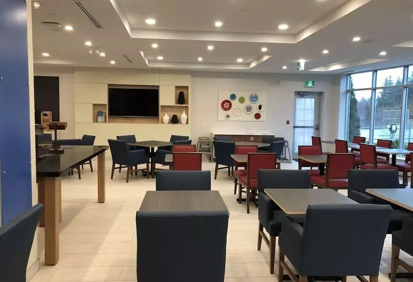 Hotel Holiday Inn Express & Suites Halifax Airport, An Ihg