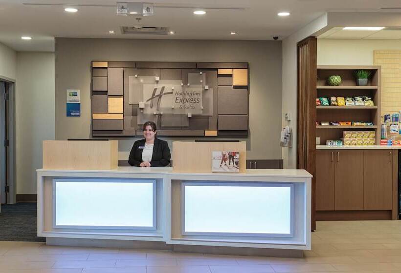 בית מלון כפרי Holiday Inn Express & Suites   Belleville, An Ihg