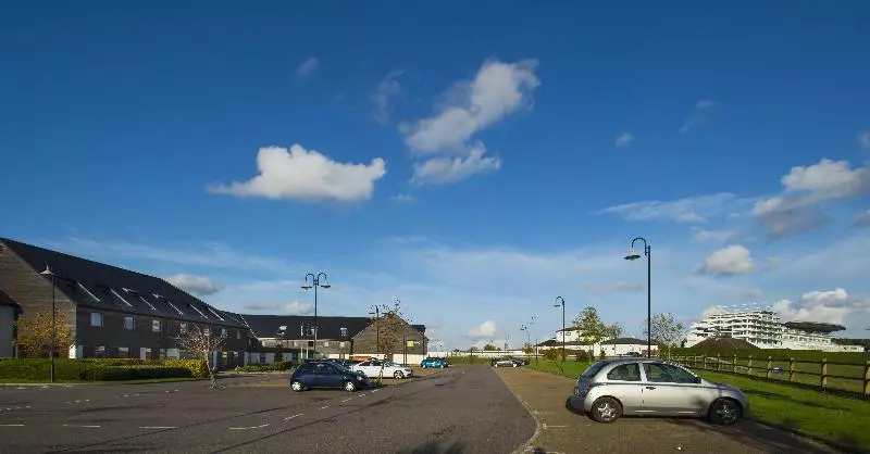 Отель Holiday Inn Express London   Epsom Downs, An Ihg