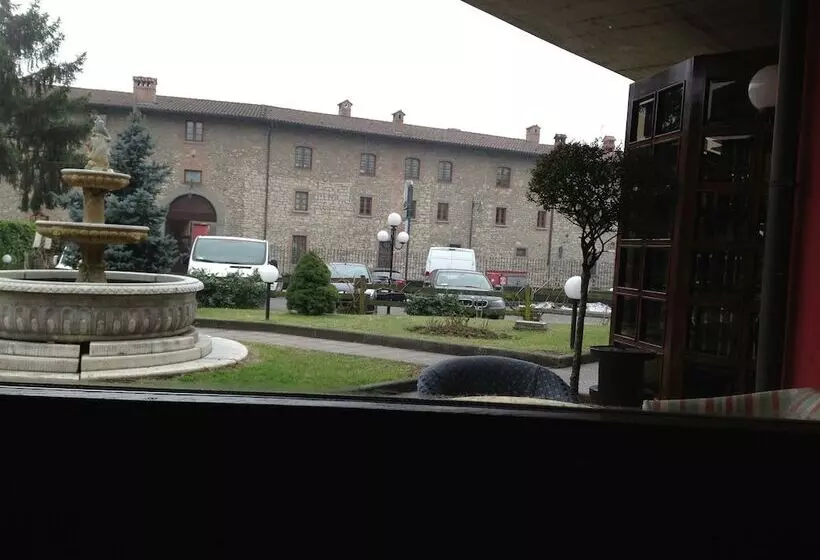 בית מלון כפרי Il Leone D'oro